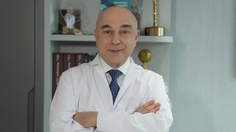 Günlük yaşamı etkileyen titremelere karşı beyin pili ve akıllı ses ötesi tedavisi