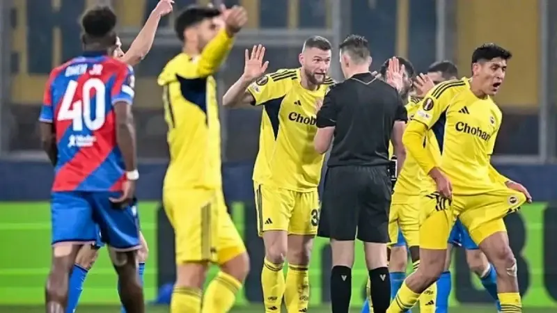 Fenerbahçe, tartışmalı hakem kararını UEFA’ya taşıdı.