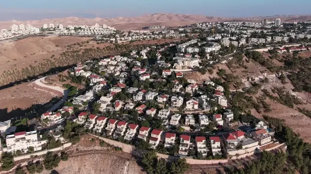 رغم إعلان ترامب بعدم الضم.. وزيرة إسرائيلية: السيادة بالضفة "مسألة وقت"