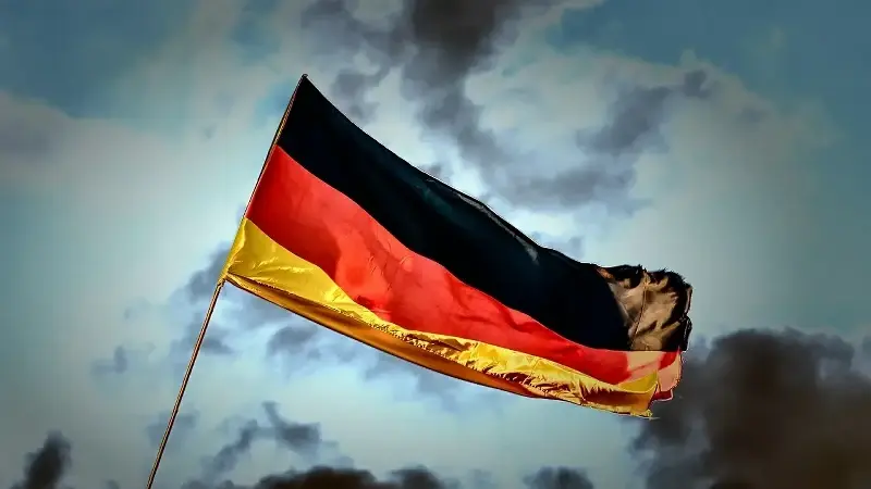 Almanya'da yatırımcı güveni kasımda yükseliş beklentisinin aksine düştü