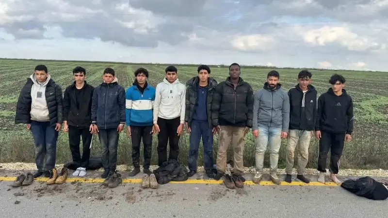 Jandarma Edirne’de 10 düzensiz göçmeni yakaladı