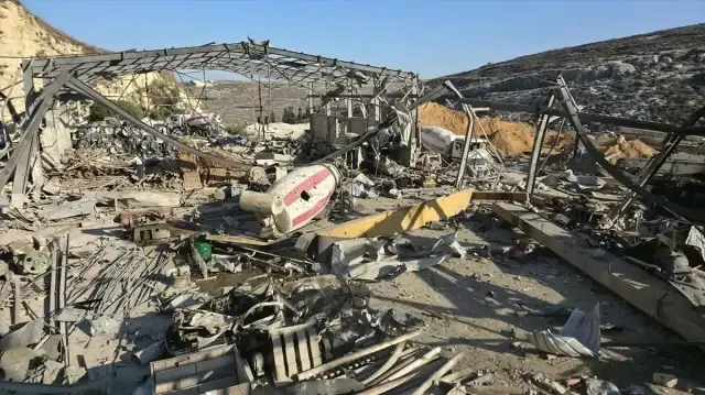 После десятков нарушений перемирия Израиль наносит удары по южному Ливану.