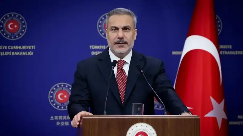 Fidan, Gürcistan Dışişleri Bakanı Boçorişvili ile de telefonda görüşerek, askeri kargo uçağına yönelik arama-kurtarma faaliyetlerine ilişkin bilgi alışverişinde bulunmuştu.