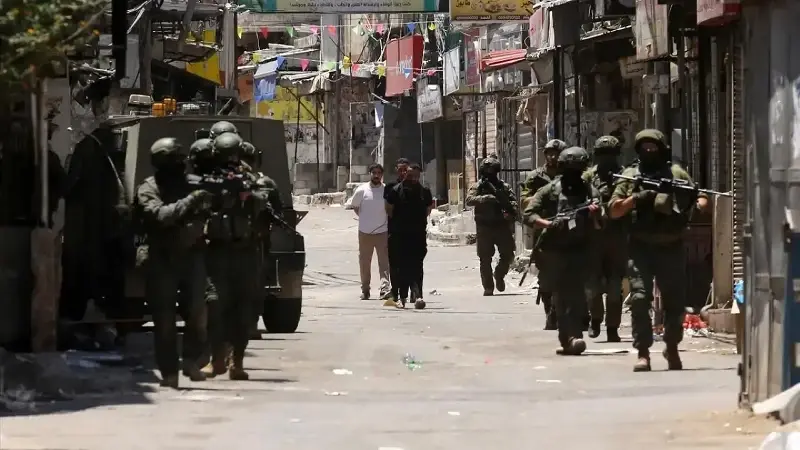 İsrailliler, Babu'r Rahme Mezarlığına baskın düzenledi