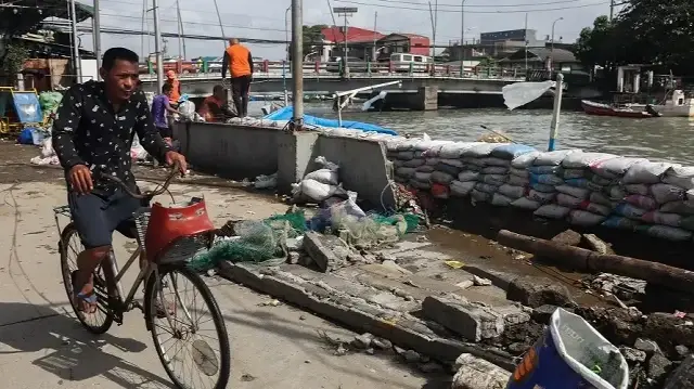 Typhoon Fung-wong death toll reaches 27 in Philippines