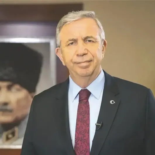 İki direğe iki  milyar TL harcadı