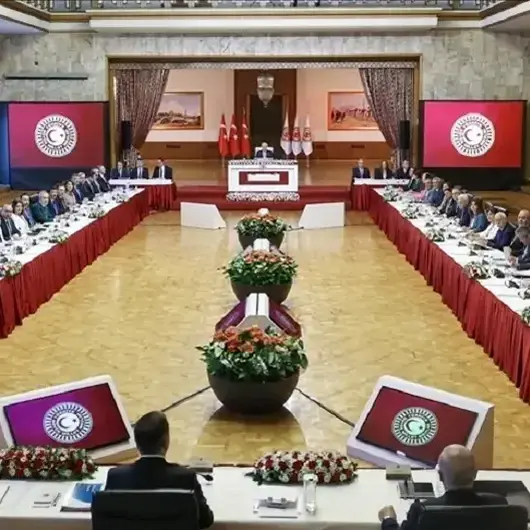 Kardeşlik komisyonu ertelendi