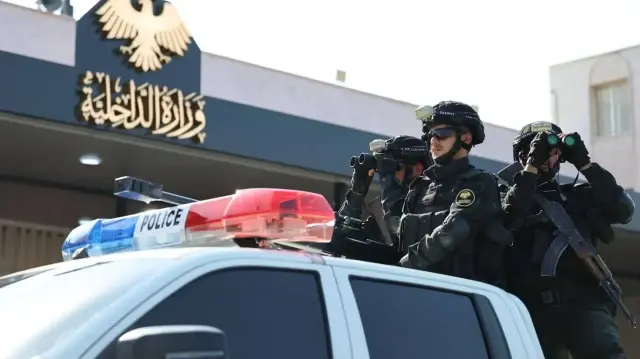 سوريا.. الأمن يفكك مجموعة مسلحة في طرطوس مرتبطة بنظام الأسد