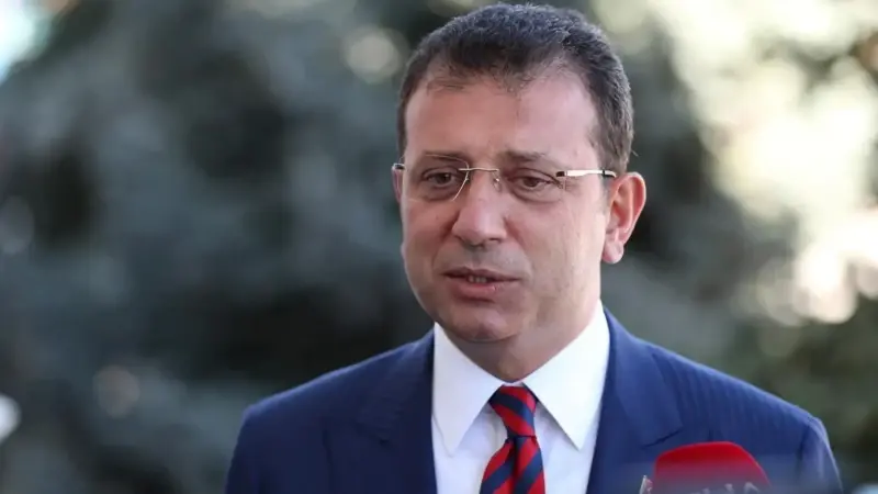 Ekrem İmamoğlu.