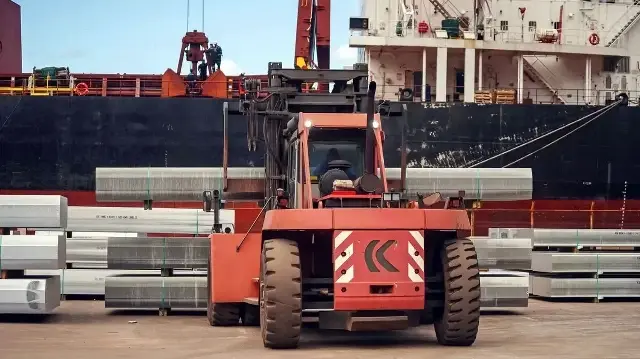 ЕС предложит США план по дальнейшей реализации торгового соглашения. | Фото: Bloomberg