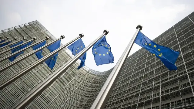 Еврокомиссия перечислила Украине около 6 млрд евро.