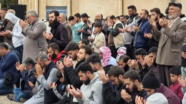 بمشاركة رسمية.. إقامة صلاة الاستسقاء بعدة محافظات سورية