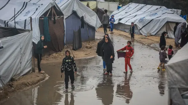 "حماس" تطالب المجتمع الدولي بتحمل مسؤولياته لمواجهة الكارثة الإنسانية بغزة