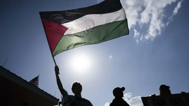 Palestinian refugees stranded at Johannesburg airport over passport stamps