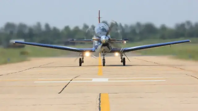 Un appareil Pilatus PC-7 s’est écrasé au Tamil Nadu lors d’une mission d’entraînement, le pilote ayant réussi à s’éjecter sans causer de dégâts au sol.