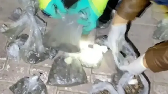 Mardin'de 4 bin 897 tarihi sikkeyle yakalandılar