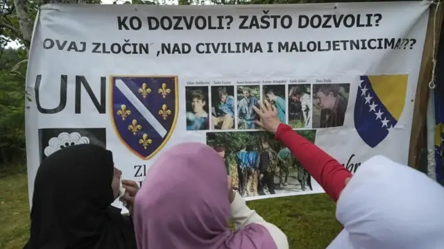 Italy investigates 'war tourists' who allegedly shot Bosnian civilians in 1990s