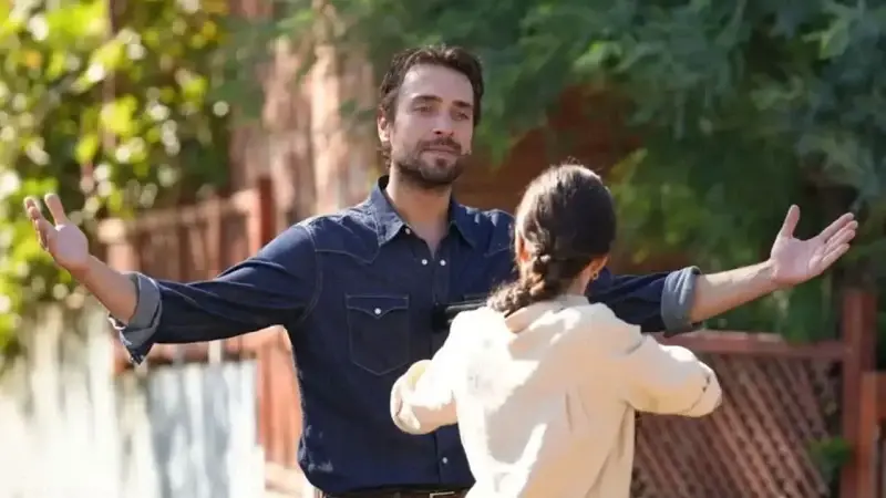 Taşacak Bu Deniz'in kadrosuna dahil oldu: Koçari saflarında Adil'in destekçisi olacak