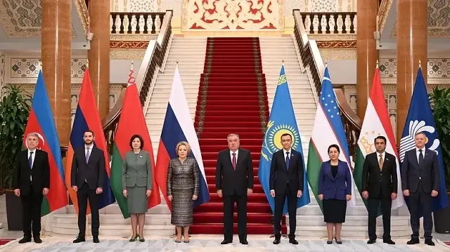 Эмомали Рахмон принял руководителей парламентских делегаций государств-участниц СНГ