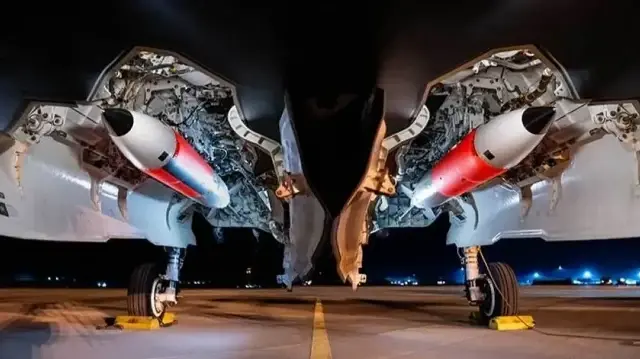 B61 - термоядерная бомба, являющаяся основным ядерным оружием стратегических ядерных сил США. | Фото: Sandia