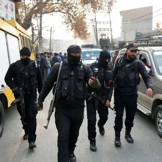 9 قتلى بانفجار داخل مركز شرطة في "جامو وكشمير"