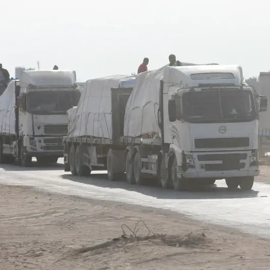ONU: Israël bloque 4 000 palettes d’aide d’urgence à Gaza depuis le cessez-le-feu
