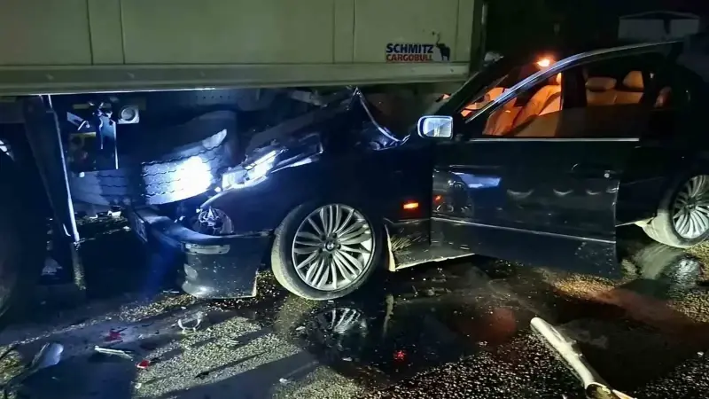 Kaza, gece saatlerinde Nilüfer ilçesi Akçalar Mahallesi’nde meydana geldi. 