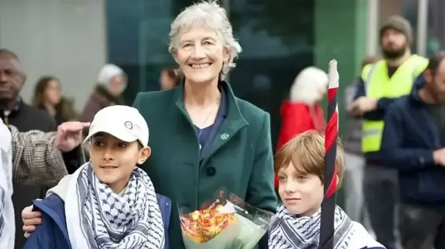 When Irish Eyes Refuse to Look Away...