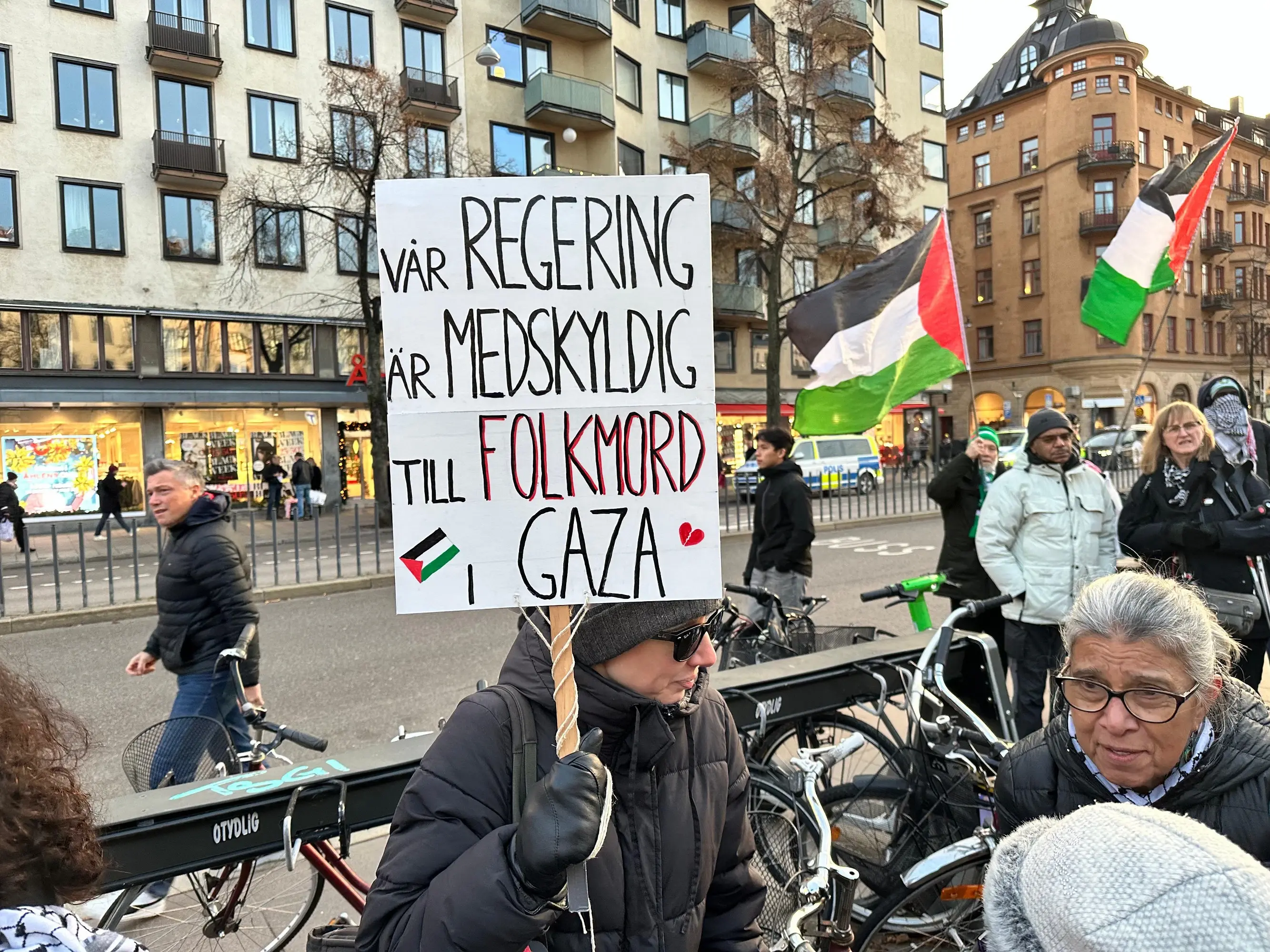 Sweden protest Israeli Gaza campaign and demand arms embargo