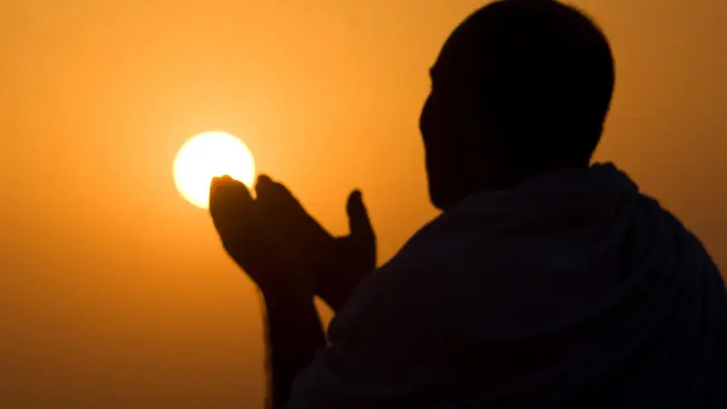 Yasin Suresi meali ve tefsiri