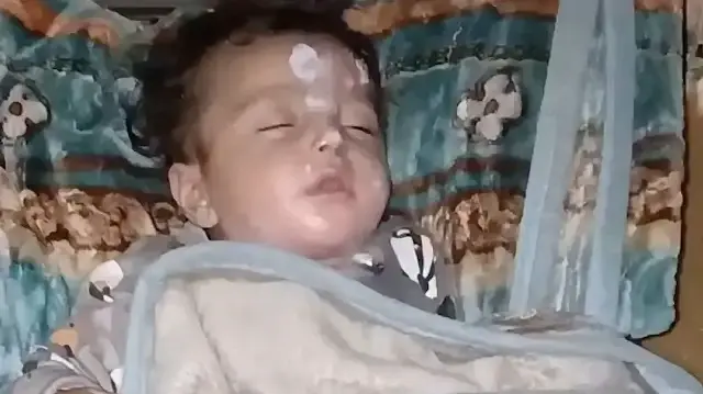 Gazze'de çadırları su bastı: Çocuklar soğukla mücadele ediyor