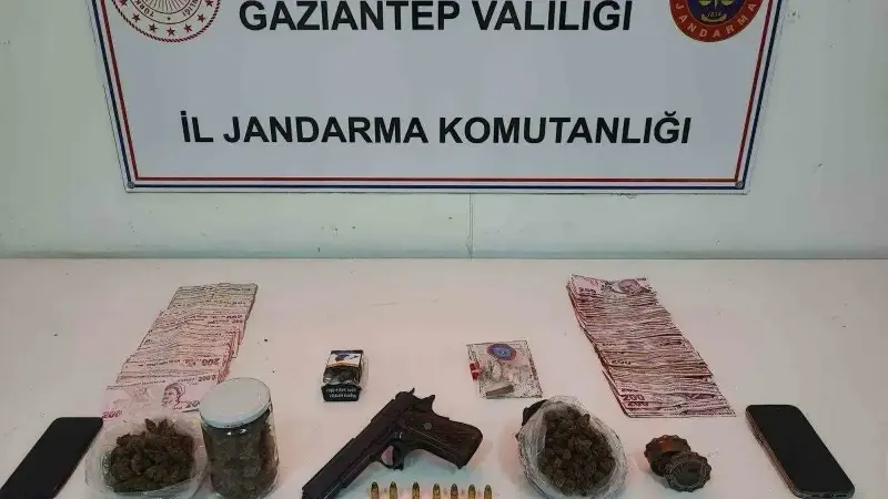 Kesinleşmiş 16 yıl cezayla aranan uyuşturucu taciri yakalandı