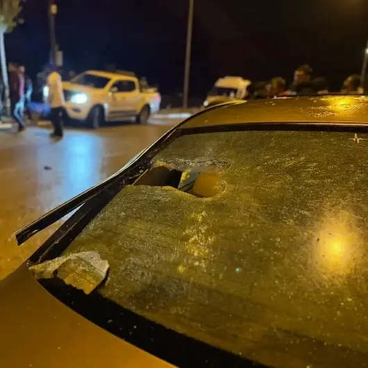 رام الله.. مستوطنون إسرائيليون يعتدون على 4 مركبات فلسطينية