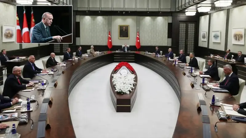 Cumhurbaşkanlığı Kabinesi, yoğun gündemle toplanacak.