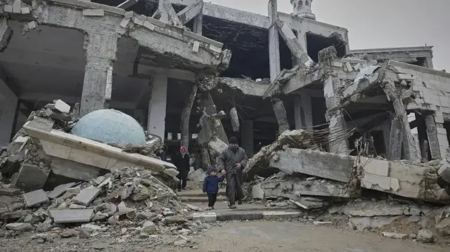 هيئة البث: واشنطن تربط حل أزمة مقاتلي حماس في رفح بإبعاد قياداتها