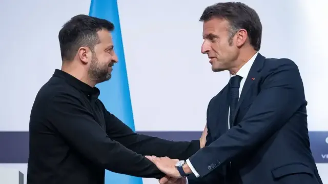 Президент Украины Владимир Зеленский и президент Франции Эммануэль Макрон