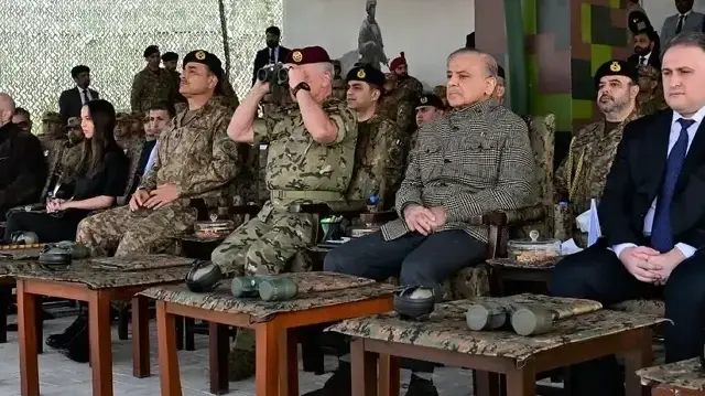 Глава Министерства оборонной промышленности Азербайджана Вугар Мустафаев находится с визитом в Пакистане.