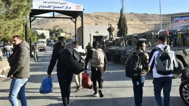 مسؤولة أممية: 355 ألف نازح سوري عادوا من لبنان إلى بلادهم