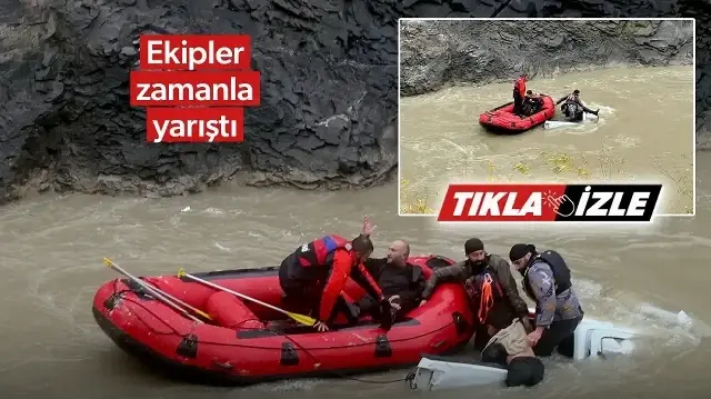 Hakkari'de Zap Suyu'na düşen pikaptaki 4 kişi bot yardımıyla kurtarıldı