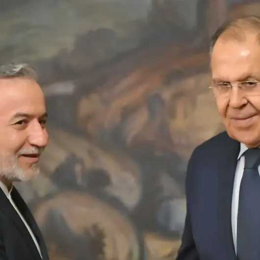 روسيا وإيران تبحثان قضايا إقليمية والنزاع بين باكستان وأفغانستان