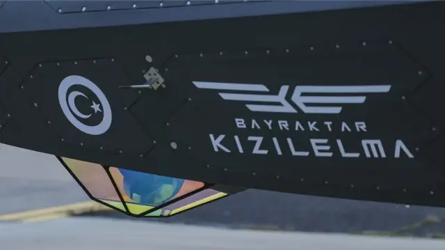 المسيرة التركية "قزل إلما" تحلق بنظام تصوير متقدم منخفض البصمة