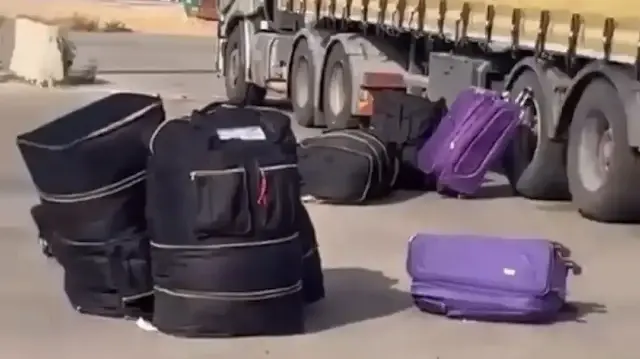 İsrail tedavi için çıkış yapan Gazzelilerin eşyalarına el koydu