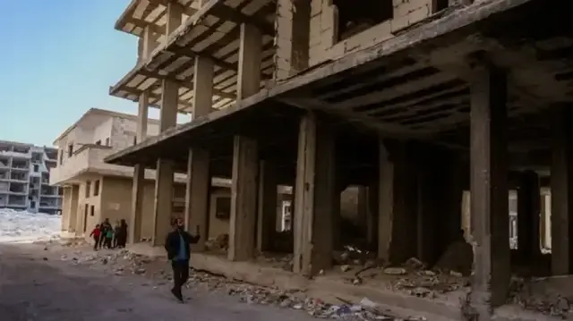 سوريا.. توقيف عنصر من النظام المخلوع متورط بـ"مجزرة التضامن"