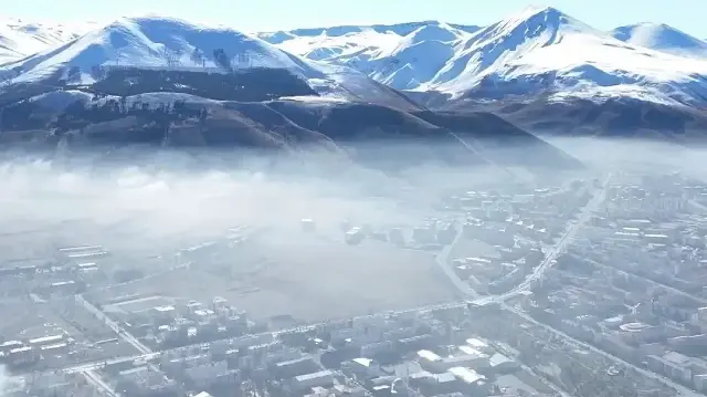 Erzurum'da sis manzarası