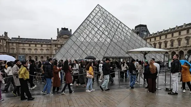 Музей Лувр