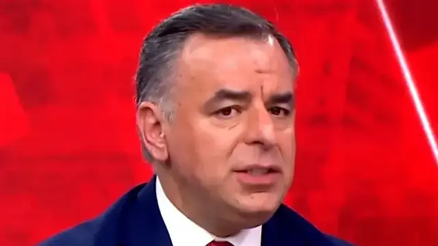 CHP’li gazeteci Barış Yarkadaş canlı yayında CHP’li vekillerin pazara çökme girişimini anlattı