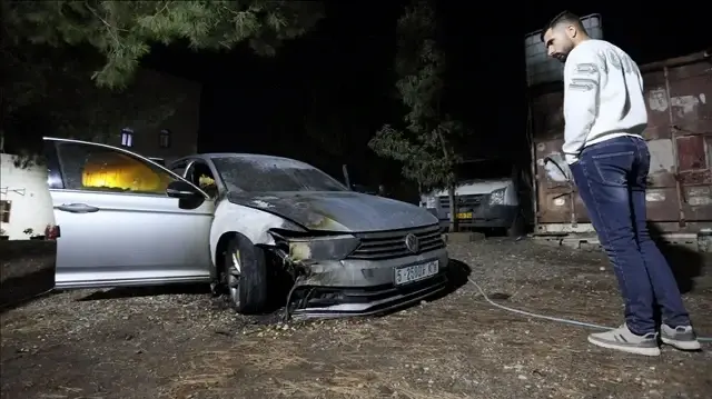 مستوطنون يجددون اعتداءاتهم على ممتلكات فلسطينية بالضفة