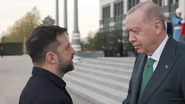 Cumhurbaşkanı Erdoğan Ukrayna Devlet Başkanı Zelenski ile görüştü