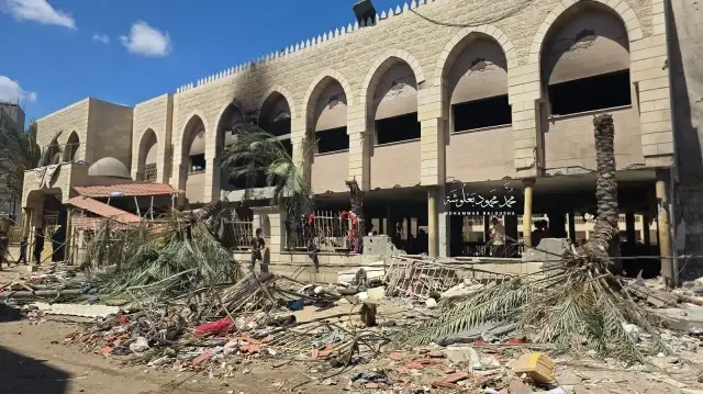 На юге сектора Газа женщина и её ребёнок получили тяжёлые ранения 