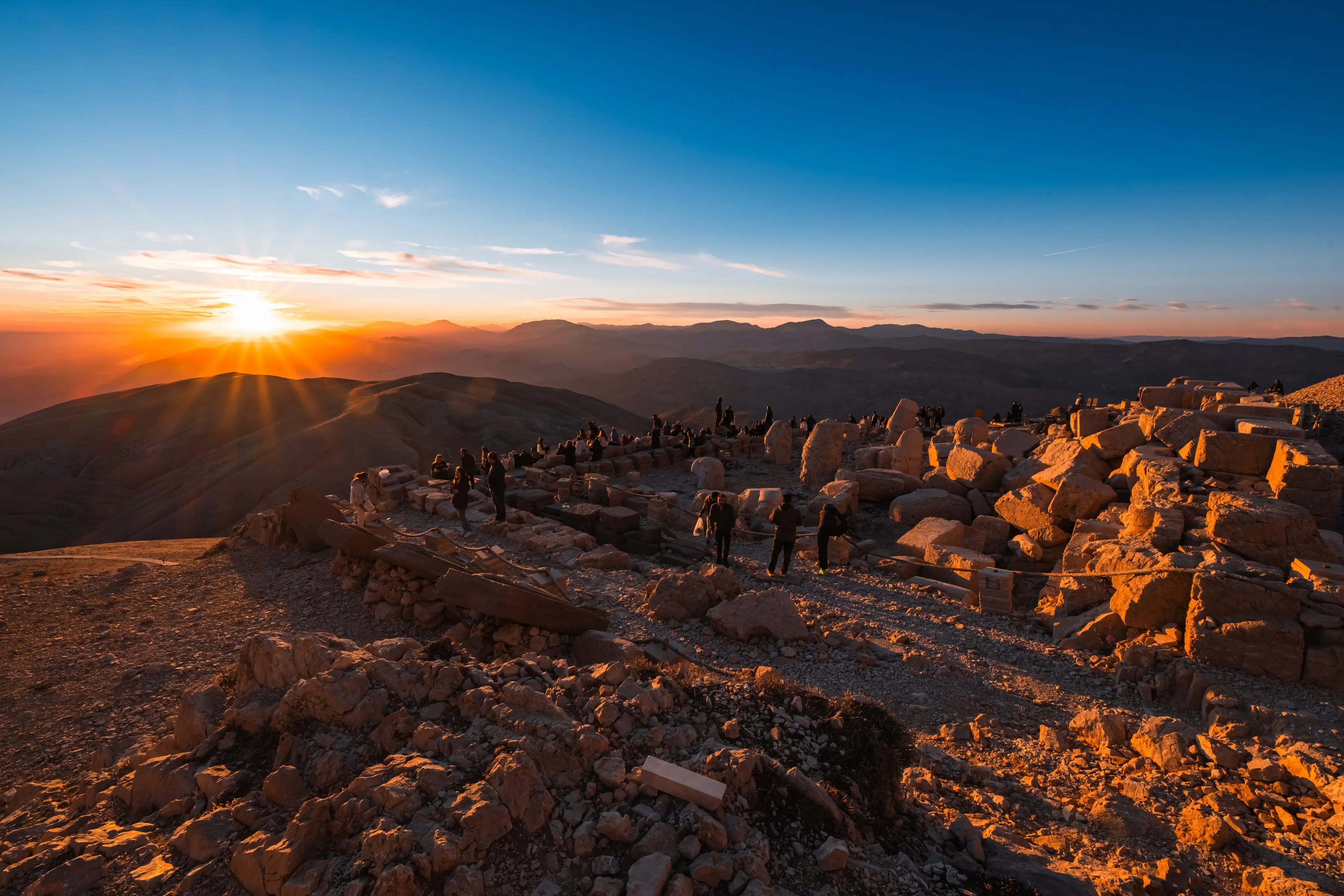 Mount nemrut's ancient wonders continue to captivate global visitors